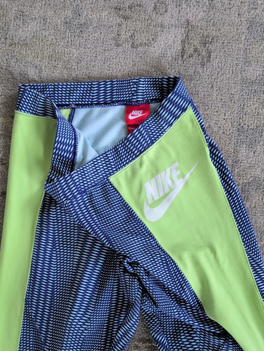 Nike 